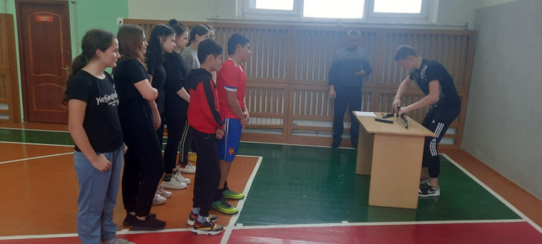 Военно-спортивная игра «Зарница".
