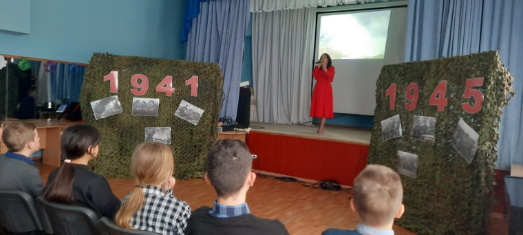 Литературно-музыкальная экскурсия по памятным местам Прохоровской земли "Эта память листает страницы".